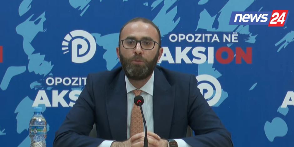 “Administrata publike me detyrim në mitingun e Ramës në Athinë”, Bardhi publikon videon: Është krim, prokuroria të veprojë!