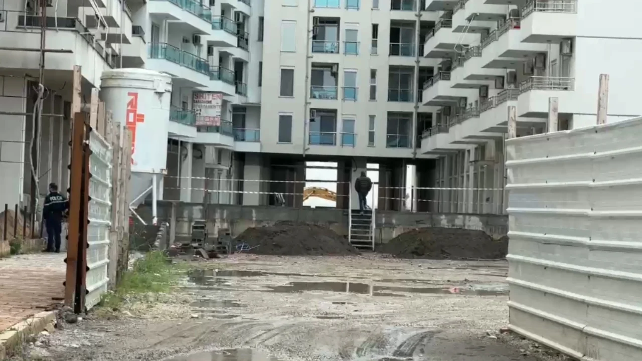 Ra nga lartësia e pallatit që po ndërtohej, humb jetën punëtori në Shëngjin