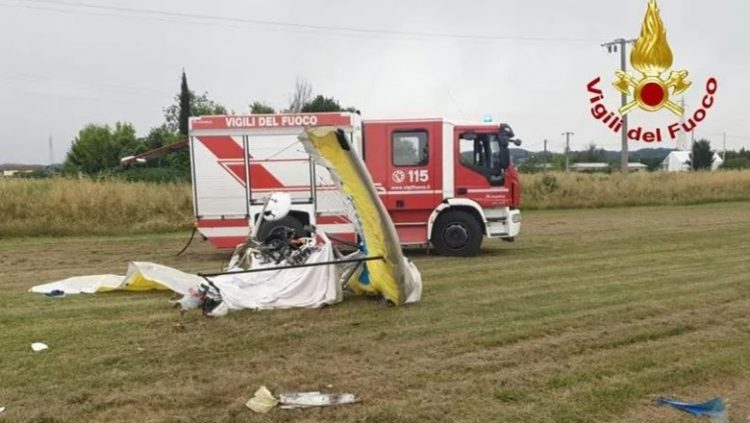 Rrëzohet aeroplani në Piza gjatë uljes, humbin jetën dy persona në Itali