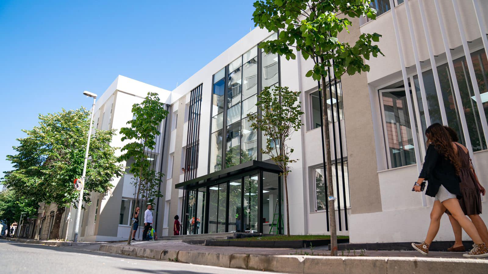 Rama publikon fotot: Poliklinika e Specialiteteve në Durrës gati për të hapur dyert për 290 mijë banorë