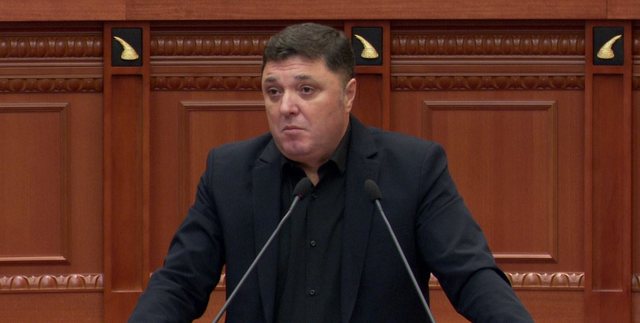 Kreshnik Çollaku rikonfirmon bashkimin me Berishën: Nuk e refuzoj një dorë të shtrirë