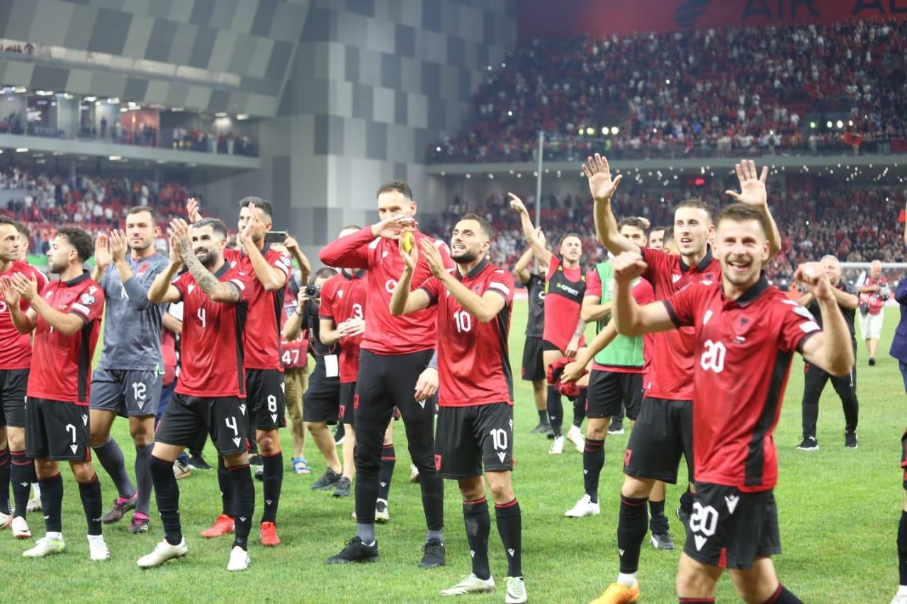 Besiktas kërkon shërbimet e sulmuesit të kombëtares shqiptare