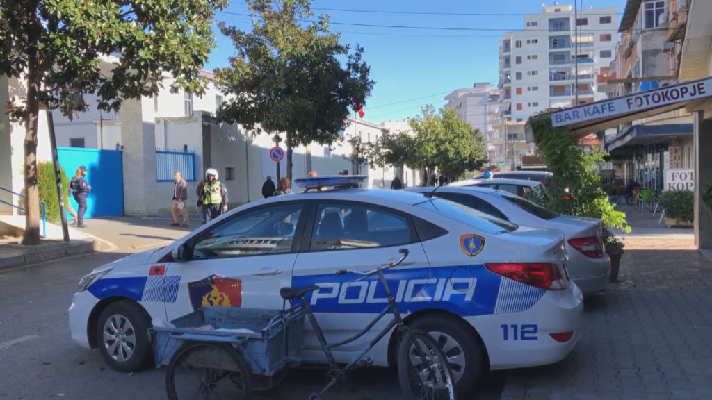 Kishte kthyer banesën e saj në ‘fole’ prostitucioni ku konsumohej dhe kokainë, arrestohet 36-vjeçarja në Elbasan
