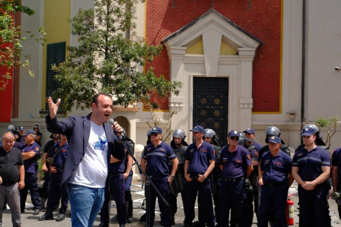 Balliu me tone të forta nga protesta e opozitës: Do të ndalemi deri sa Shqipëria të ketë drejtësi si gjithë Europa