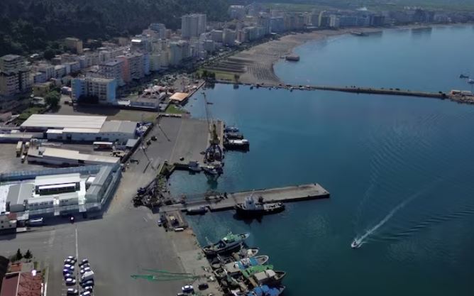 Nga kostot te përfitimet/ Reuters: Si funksionon marrëveshja mes Shqipërisë dhe Italisë për emigracionin! Ku ndryshon nga plani i Ruandës me Britaninë