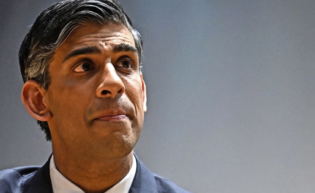 Zgjedhjet e parakohshme në Britani/ Mediat: Konservatorët drejt katastrofës, Laburistët marrin shumicën e konsiderueshme