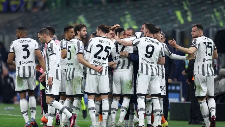 Inter kërkon të “rrëmbejë” nga Juventusi yllin italian me parametër zero