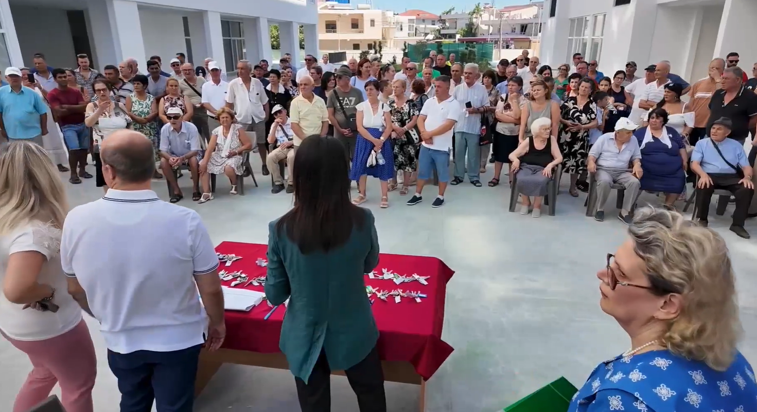 Dorëzohen 135 apartamente në Durrës te lagjja nr.17 (VIDEO)