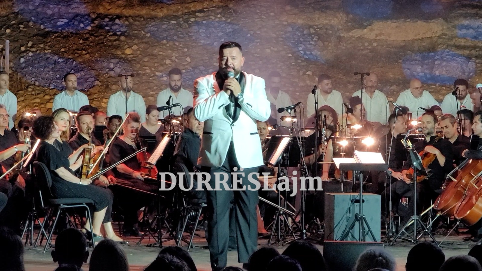 Myshketa: Ky koncert, një borxh ndaj Durrësit (VIDEO)