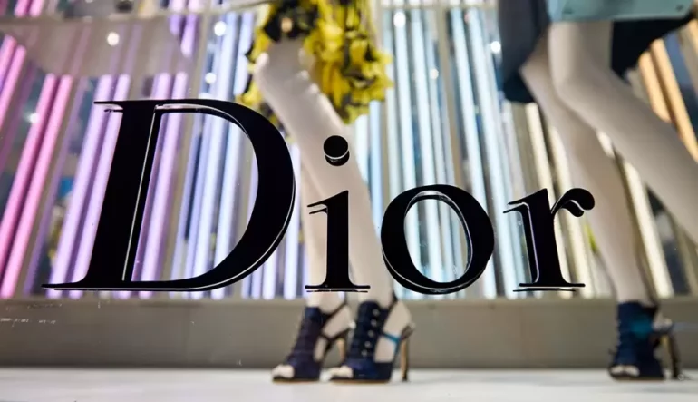 Armani dhe Dior nën hetim për shkelje të ligjit për mbrojtjen e konsumatorëve