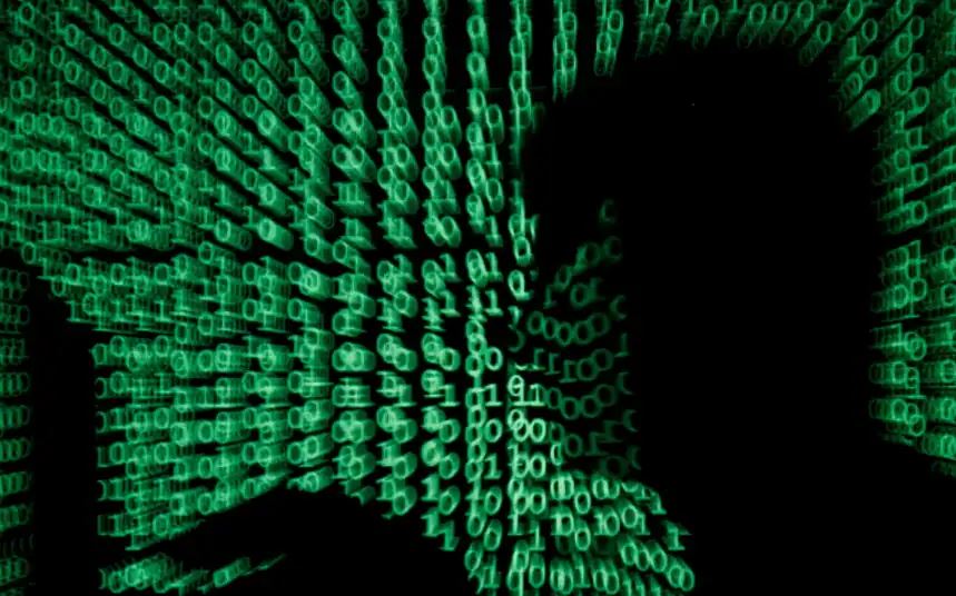 Hakerët iranian përpiqen të shënjestrojnë llogaritë e zyrtarëve amerikan, Meta i bllokon në WhatApp