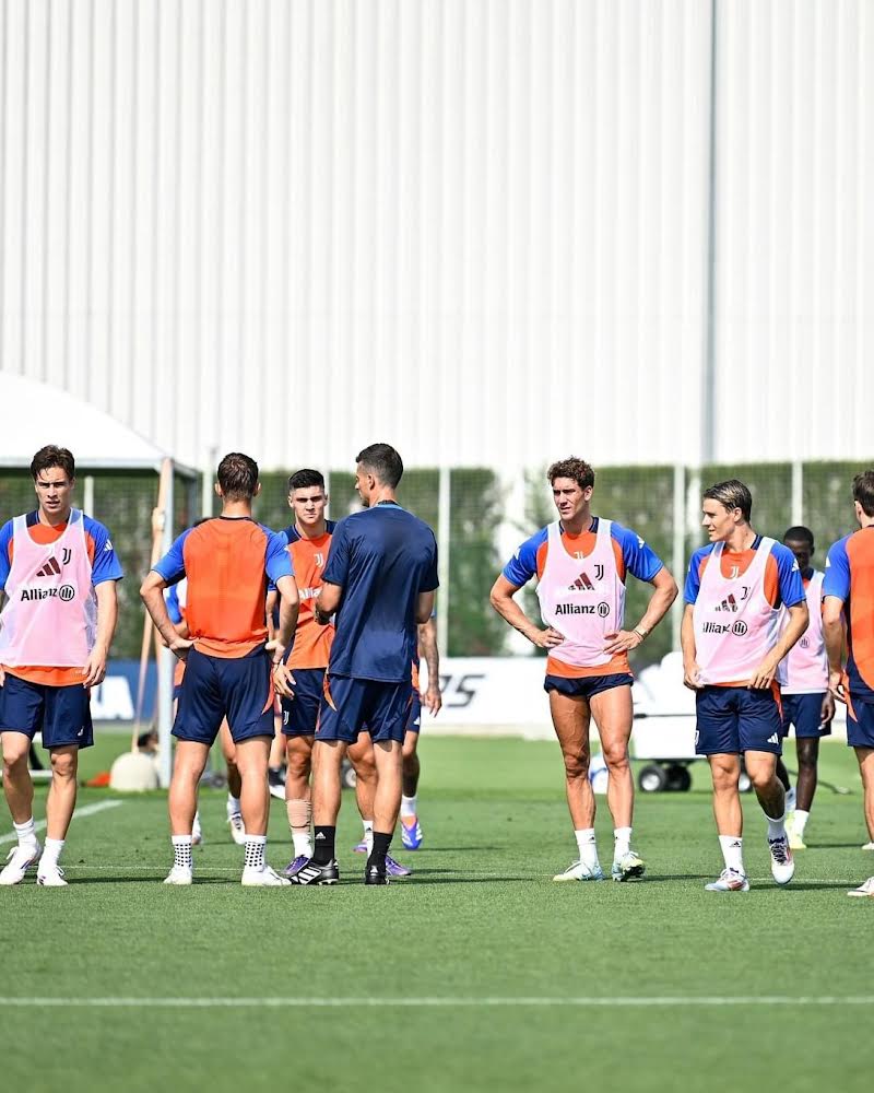 Trajneri Motta largon 9 lojtarë nga Juventusi mes tyre edhe disa yje 