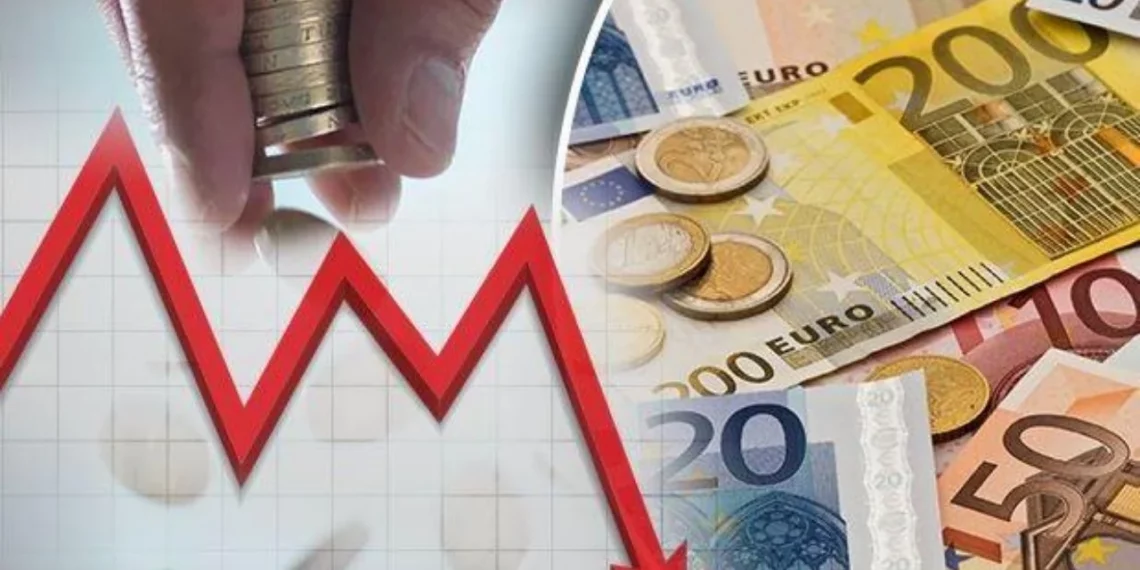 Dollari vijon rënien, Euro në nivelin më të lartë në 13 muaj 