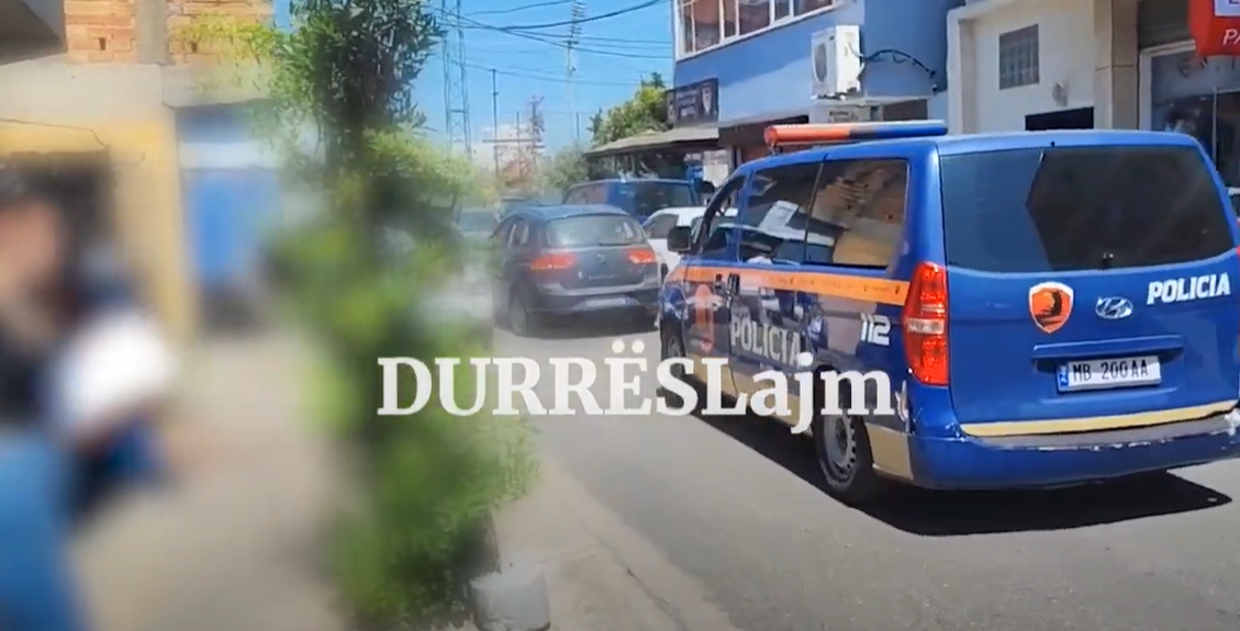 Plagosja me thikë në Durrës, reagon policia: Autori me probleme mendore