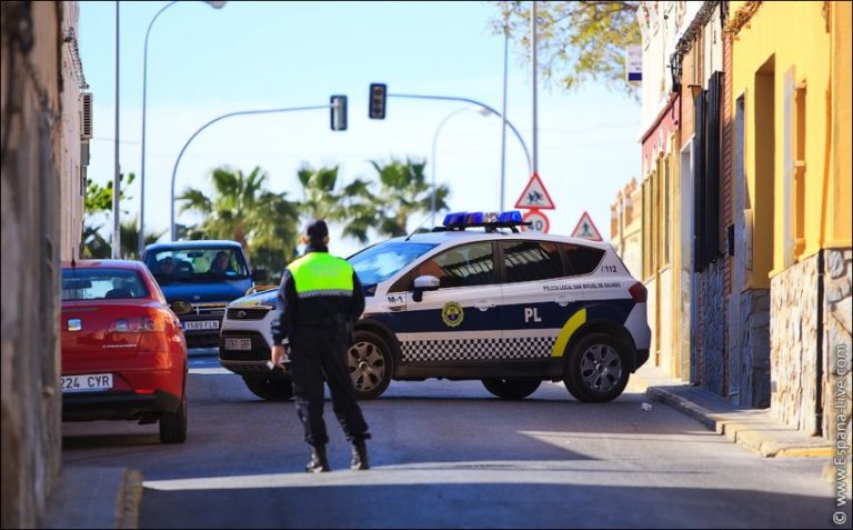 Shqiptari grabit vilën në Palma de Mallorca, bie nga lartësia dhe thyen këmbët