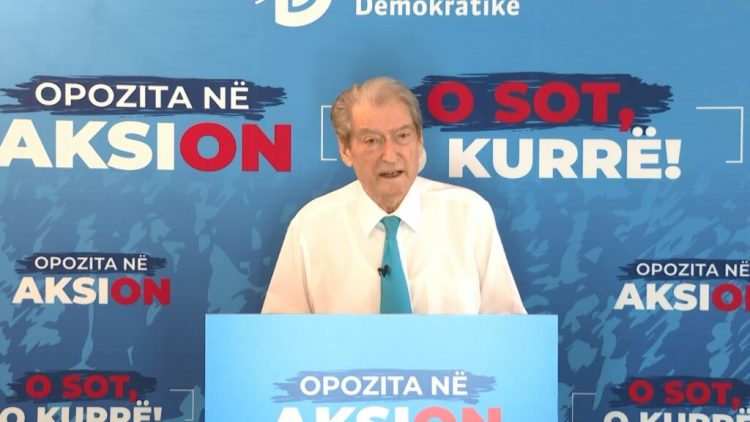 Berisha akuza Ramës: Nuk ka asnjë dokument për tokat në Vuno, nxori 2 ligje dhe 7 VKM për të marrë pronat 