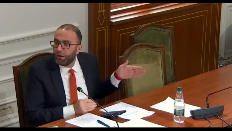 Komisioni i Ligjeve/ Bardhi pyet ministrin e Financave: Çfarë ju nxiti të dyfishonit vlerat për tre projekte? 