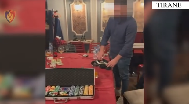 U kapën në flagrancë duke luajtur Poker në një lokal, arrestohen pesë persona dhe procedohen katër të tjerë në Tiranë