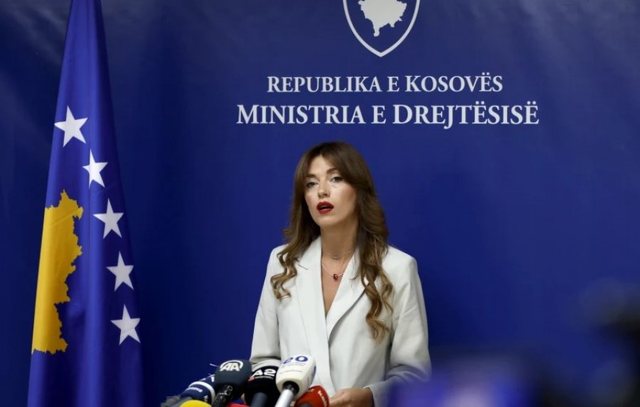 Haxhiu: Ndërkombëtarët t’i bëjnë presion Serbisë t’i dorëzojë kriminelët terroristë