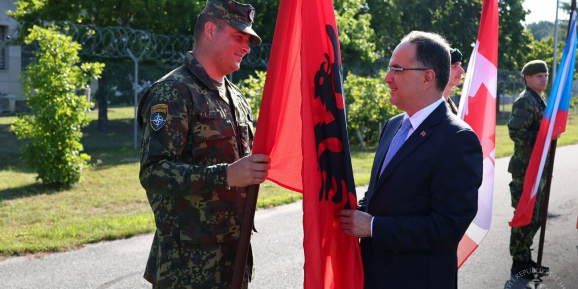 Prej dy ditësh në Letoni, presidenti Begaj rikonfirmon angazhimin ushtarak të Shqipërisë në NATO