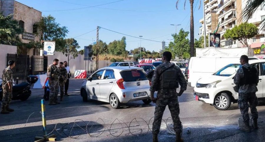 Izraeli fut në grackë qindra anëtarë të Hezbollahut, u shpërthejnë në dorë telefonat