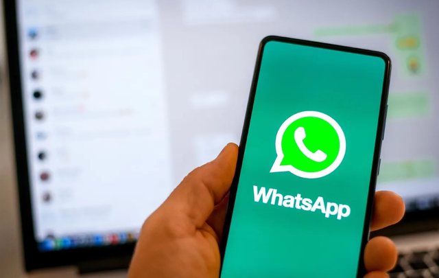 WhatsApp sjell disa risi të mëdha dhe argëtuese