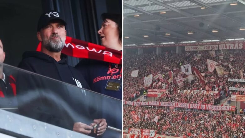 Tifozët e Mainz me pankarta shprehin pakënaqësinë ndaj ish-trajnerit të tyre Klopp