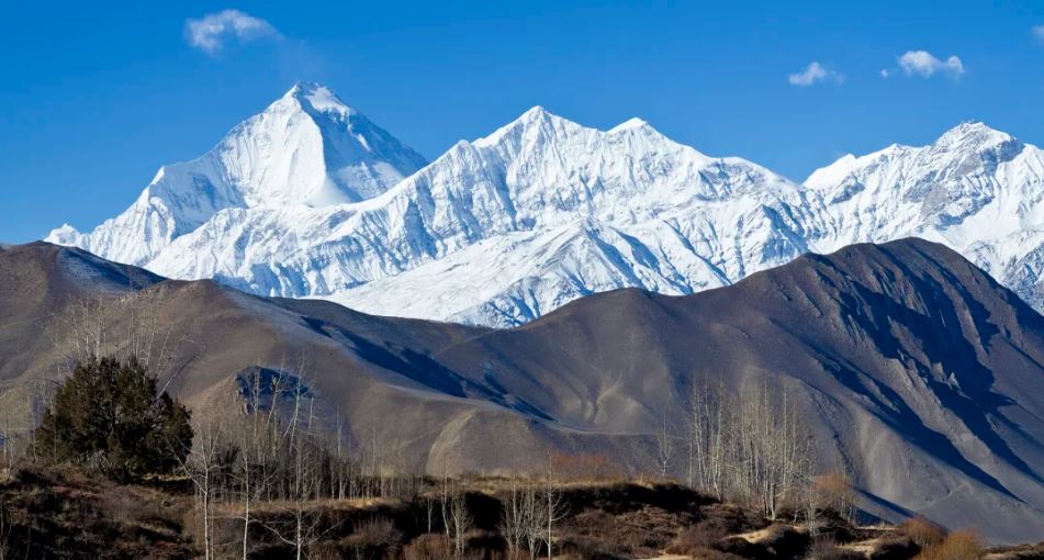 Tentuan të ngjiteshin në malet e Himalajeve, vdesin pesë alpinistët rusë