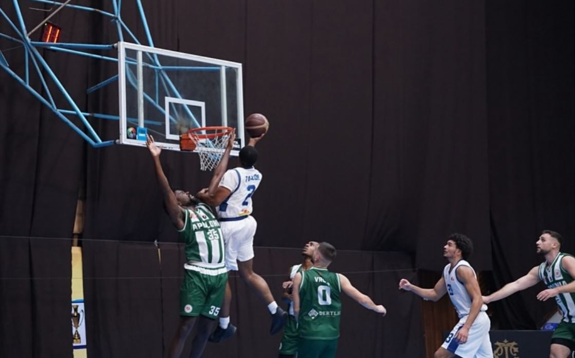 Basketboll/ Teuta vijon dominimin, durrsakët mundin Apoloninë