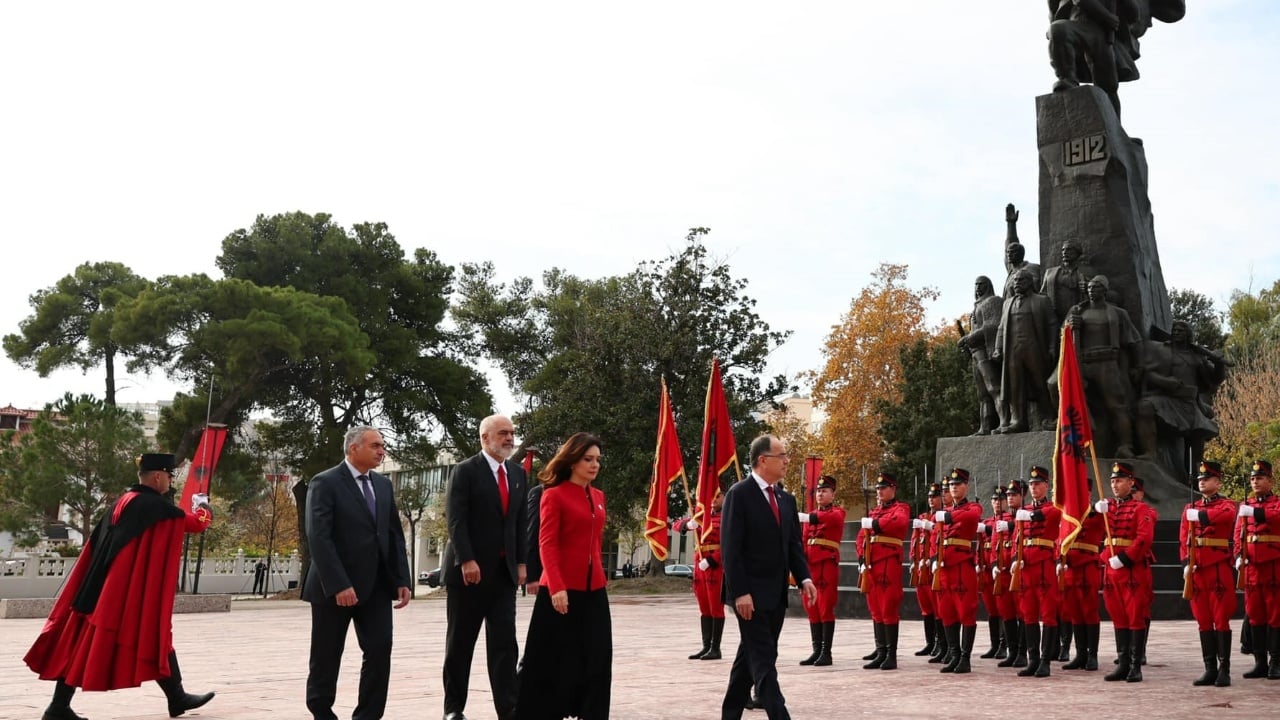 Dita e Pavarësisë, Presidenti Begaj uron nga Vlora: Në çdo angazhim, të çojmë përpara arritjet e kombit shqiptar