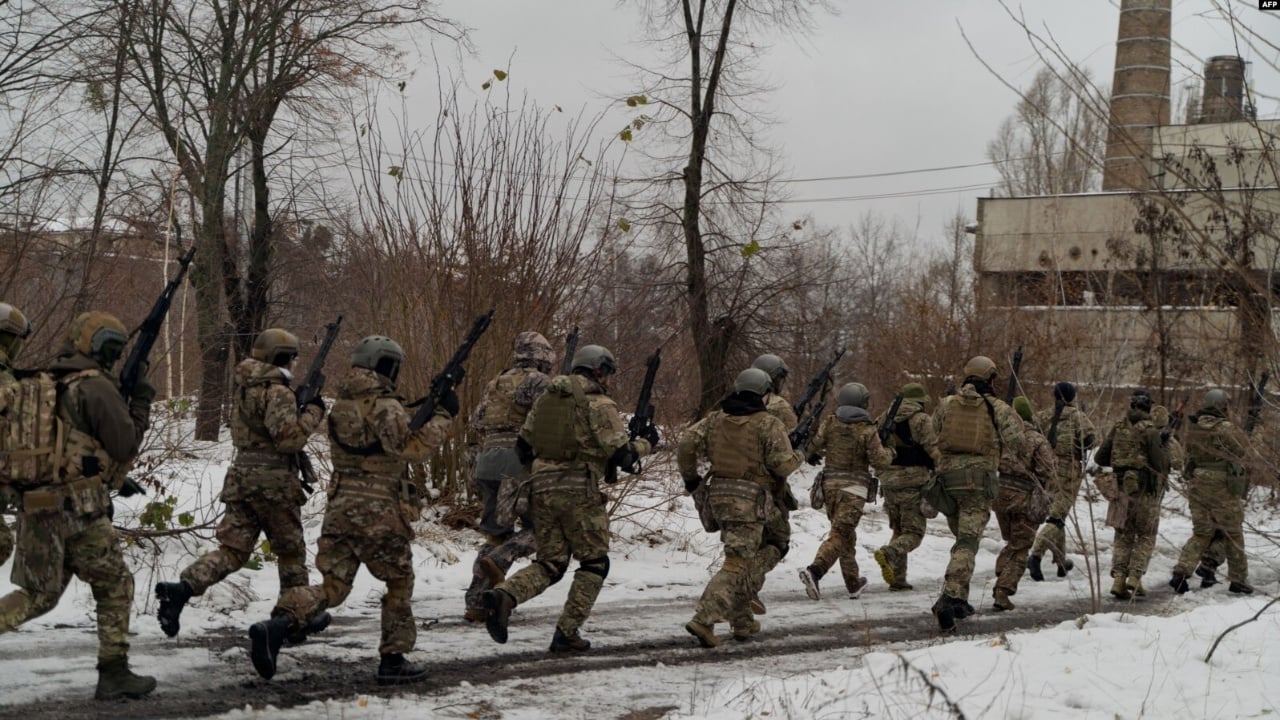 Shtetet e Bashkuara i kërkojnë Ukrainës të rrisë mobilizimin ushtarak për të luftuar Rusinë