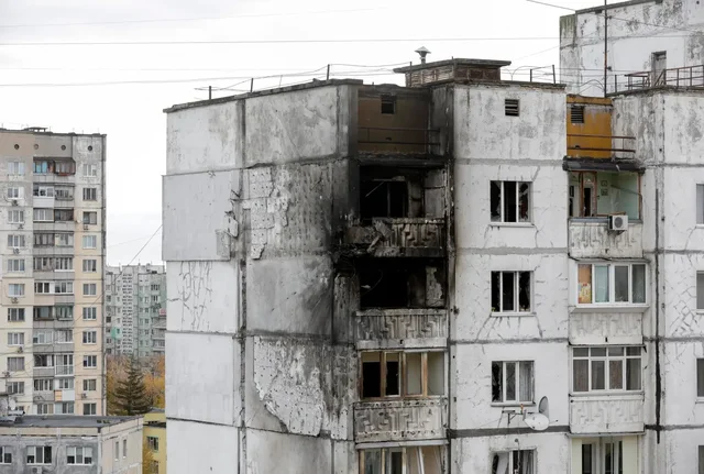 Rusia sulmon Kievin e Odesën me dhjetëra dronë