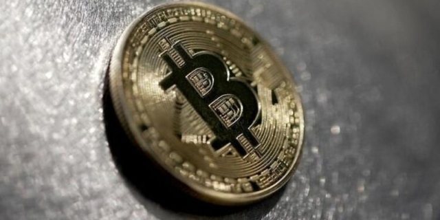 Ekspertët tregojnë se çfarë mund të ndodhë, nëse SHBA nën Trump krijon një &#8220;rezervë kombëtare me bitcoin&#8221;