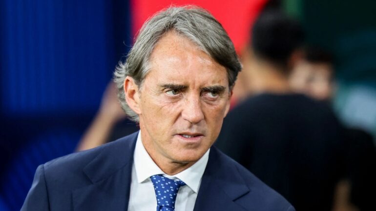 Juric në prag shkarkimi, Roma kthen vështrimin nga Roberto Mancini