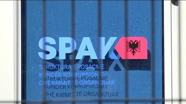 Mori 1000 euro rryshfet për të pushuar një çështje, SPAK dërgon për gjykim një zyrtare