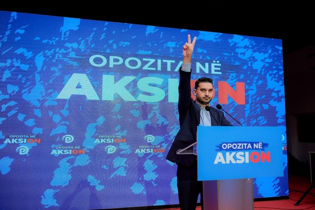 PD prezanton drejtuesin politik në Kavajë/ Qosja: Bashkë do të ngrejmë flamurin e fitores!