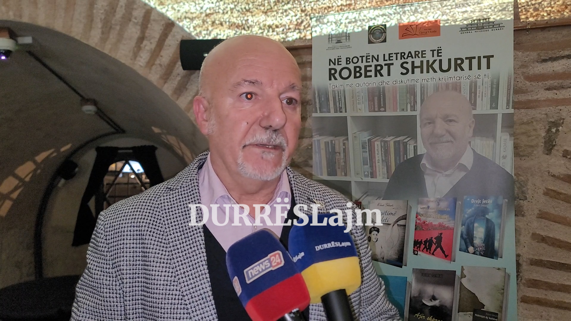 Një mbrëmje letrare dedikuar autorit Robert Shkurti (VIDEO)