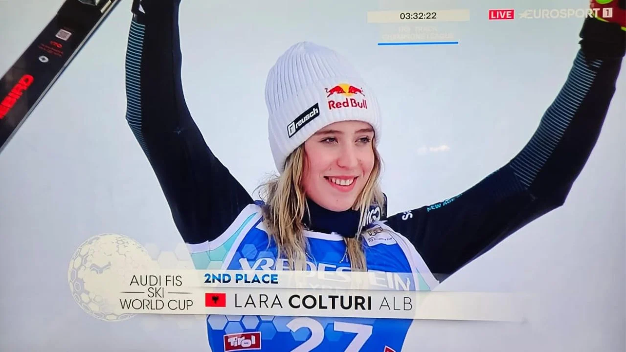 Historike! Lara Colturi për herë të parë në podium, menjëherë pas numrit 1 të botës, Mikaela Schiffrin