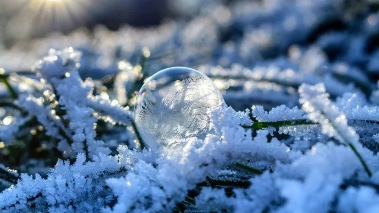 Temperaturat zbresin deri në -4 gradë! Parashikimi i motit për këtë të martë