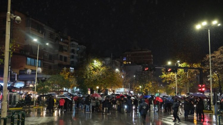 “Provoni dhe prekeni protestuesit”, Bylykbashi-efektivëve: Do bëjmë kallëzim penal për shpërdorim detyre