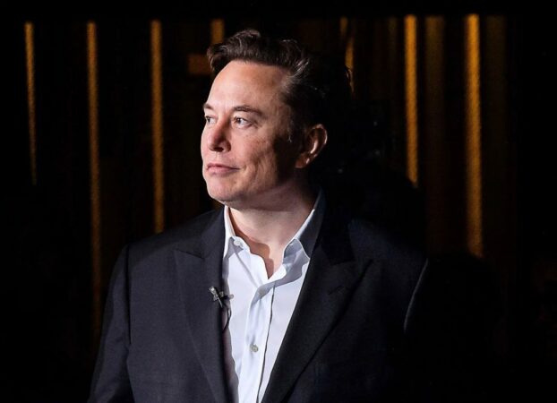 Elon Musk njeriu më i pasur në botë sipas Forbes dhe Bloomberg