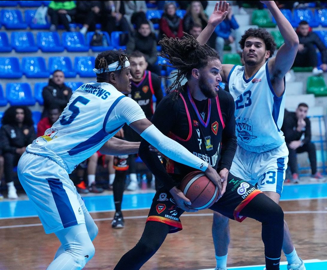 Basketboll/ Teuta humbet ndaj Besëlidhjes