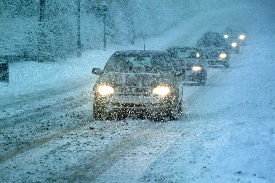 Instituti i Gjeoshkencave: Reshje dëbore thuajse në të gjithë vendin, ulen më shumë temperaturat