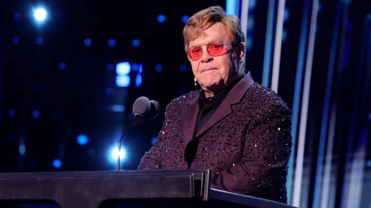 Elton John: Legalizimi i marijuanës është një nga gabimet më të mëdha të të gjitha kohërave