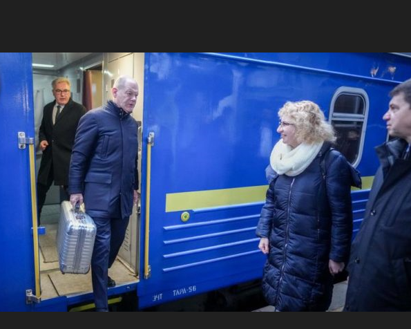 Scholz me tren në Ukrainë për të konfirmuar ndihmën e re ushtarake prej 650 mln euro armatim