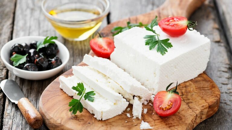 Si ndikon djathi tek niveli i sheqerit në gjak, sasia që duhet të konsumoni!