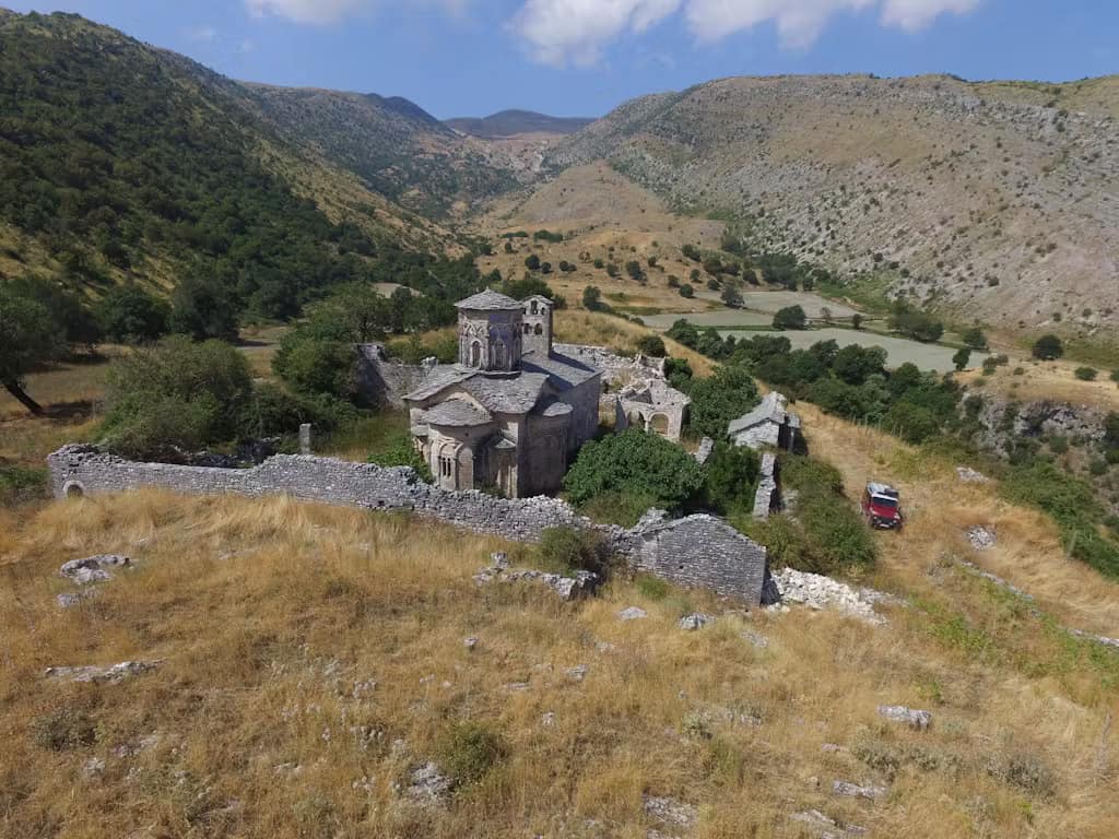 Manastiret e Luginës së Drinos përzgjidhen nga Programi Botëror i Ruajtjes së Monumenteve si objekte që duhen ruajtur dhe promovuar