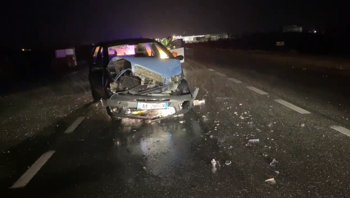 Aksident në aksin rrugor Lezhë-Laç, plagoset një grua