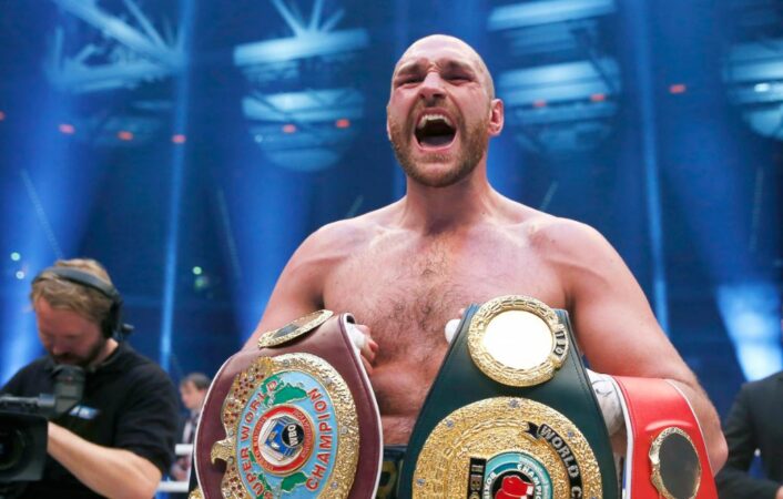 Tyson Fury tërhiqet nga boksi