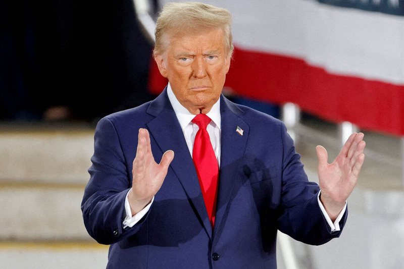 Trump i llogarit faturën Ukrainës: Kievi ra dakord të dorëzojë 500 miliardë dollarë në minerale, për ndihmën ushtarake